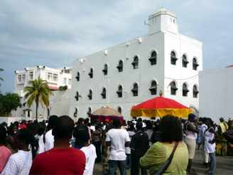 See the tourist sites of Ghana